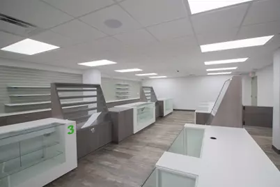 327 Capital Avenue SW, Battle Creek, MI 49015 - Photo 7