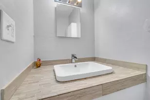 134 S Howell St, Hillsdale, MI 49242 - Photo 17