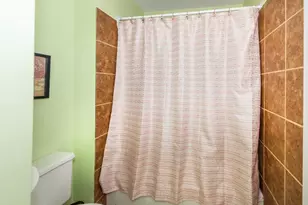 1212 Wells St, Ann Arbor, MI 48104 - Photo 17