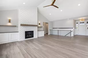 9770 Windflower Ln, Portage, MI 49024 - Photo 7