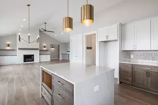 9770 Windflower Ln, Portage, MI 49024 - Photo 13