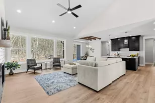 2750 Ashford Trail, Portage, MI 49024 - Photo 5