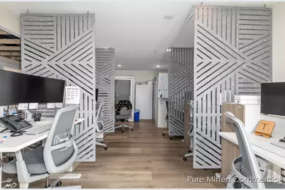 1205 Bridge Street NW, Grand Rapids, MI 49504 - Photo 5