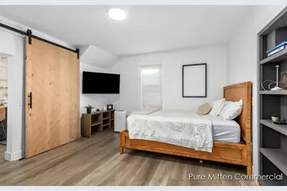 1205 Bridge Street NW, Grand Rapids, MI 49504 - Photo 13