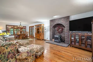 1214 Euna Vista Dr, Holland, MI 49423 - Photo 3