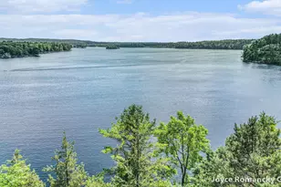 5752 E 52nd St, Newaygo, MI 49337 - Photo 3