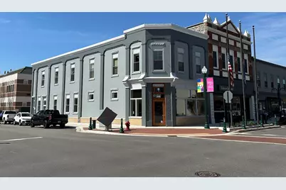 156 E Main Avenue, Zeeland, MI 49464 - Photo 1