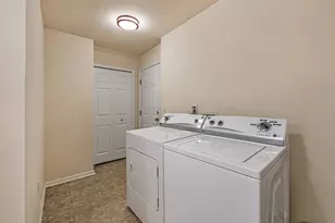 1112 Addington Ln, Ann Arbor, MI 48108 - Photo 21