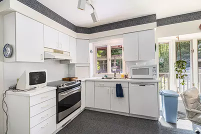 1687 W Willis Road, Saline, MI 48176 - Photo 9