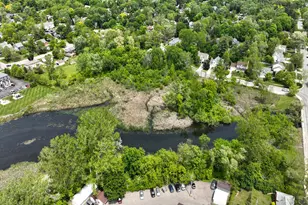 114 River Dr, Milford, MI 48381 - Photo 1
