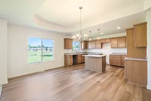 5391 Swan Ln, Burton, MI 48509 - Photo 9