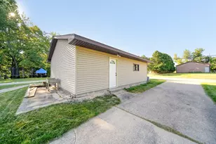 1756 Eagle Point Rd, Clark Lake, MI 49234 - Photo 87