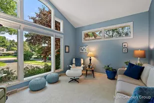 46 Counts Cove Ct, Holland, MI 49424 - Photo 7