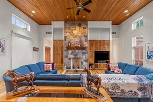 14091 Scio Church Rd, Chelsea, MI 48118 - Photo 11