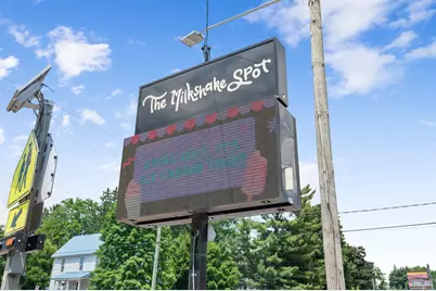 250 N State Street, Big Rapids, MI 49307 - Photo 9