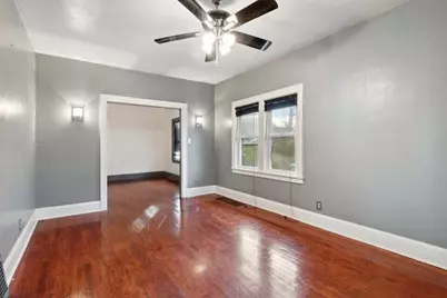 216 Kendall Street N, Battle Creek, MI 49037 - Photo 5