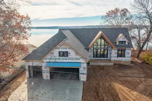 3308 E Shore Dr, Portage, MI 49002 - Photo 41