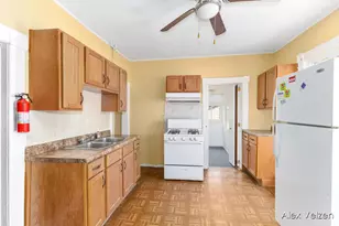 510 La Grave Ave SE, Grand Rapids, MI 49503 - Photo 7