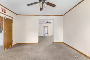 510 La Grave Ave SE, Grand Rapids, MI 49503 - Photo 5