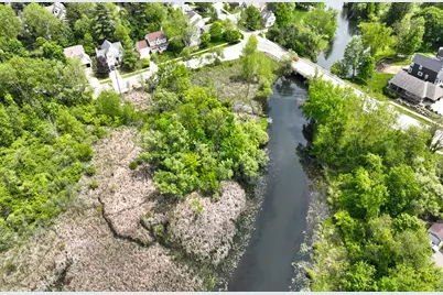 144 River Drive #D, Milford, MI 48381 - Photo 11