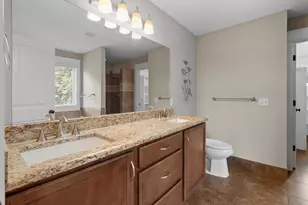 5464 Cypress Bay Dr, Kalamazoo, MI 49009 - Photo 25