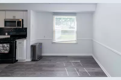 11015 Fairfield Street, Livonia, MI 48150 - Photo 11