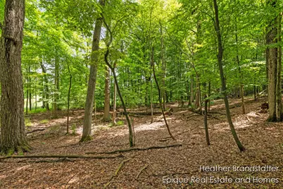 4327 Woodside Oaks Drive SE, Kentwood, MI 49546 - Photo 9