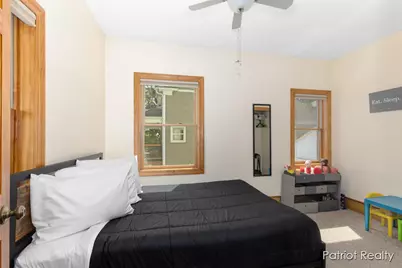 602 Jackson Street, Grand Haven, MI 49417 - Photo 11