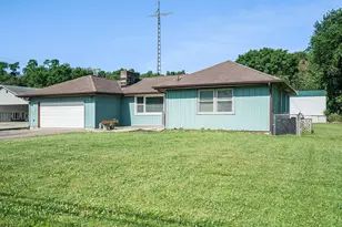 53266 US-131, Three Rivers, MI 49093 - Photo 5