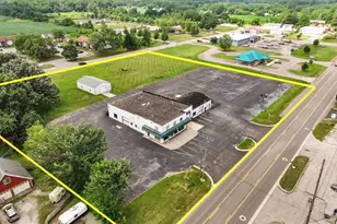 6736 US-12, Three Oaks, MI 49128 - Photo 3