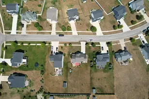 6035 Racine Dr, Stevensville, MI 49127 - Photo 39