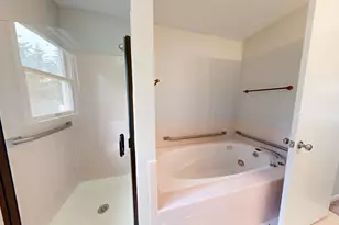 2425 Foxway Dr, Ann Arbor, MI 48105 - Photo 9