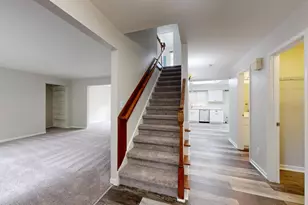 2425 Foxway Dr, Ann Arbor, MI 48105 - Photo 3