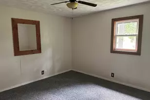 73541 39th St, Paw Paw, MI 49079 - Photo 17