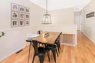 225 W Oakbrook Dr, Ann Arbor, MI 48103 - Photo 9