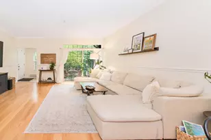 225 W Oakbrook Dr, Ann Arbor, MI 48103 - Photo 7