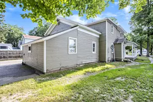 46 Grove St, Galesburg, MI 49053 - Photo 17