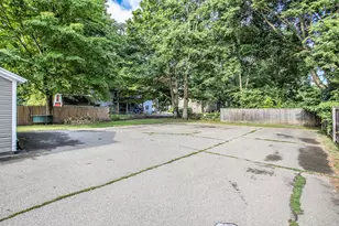 46 Grove St, Galesburg, MI 49053 - Photo 21