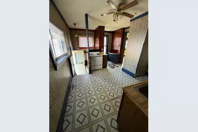 203 E Delaware Street, Decatur, MI 49045 - Photo 5