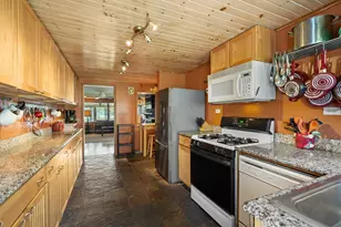 11131 Co Rd 215, Grand Junction, MI 49056 - Photo 13