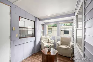 823 Dolphin St SW, Wyoming, MI 49509 - Photo 5