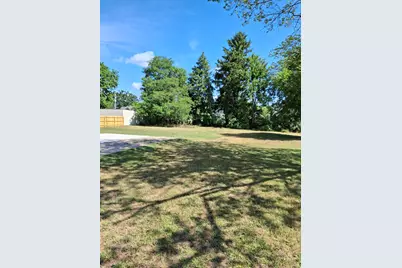 432 Amity Avenue, Muskegon, MI 49442 - Photo 35