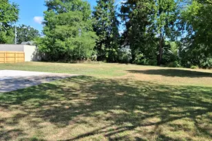 432 Amity Ave, Muskegon, MI 49442 - Photo 35