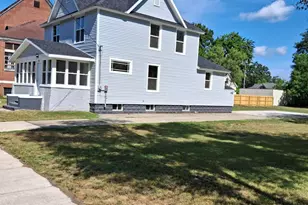 432 Amity Ave, Muskegon, MI 49442 - Photo 3