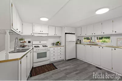 1202 Lincoln Road, Allegan, MI 49010 - Photo 9