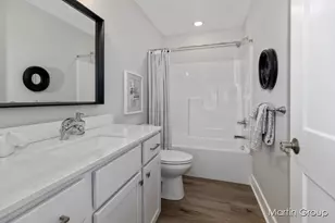 2229 Watertown Way NE, Grand Rapids, MI 49505 - Photo 13