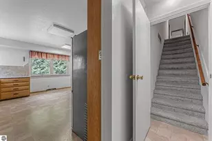 2007 S Lake Mitchell Dr, Cadillac, MI 49601 - Photo 25