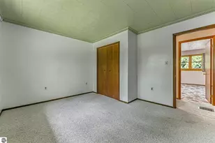 2007 S Lake Mitchell Dr, Cadillac, MI 49601 - Photo 27