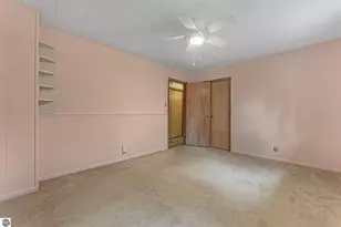 2007 S Lake Mitchell Dr, Cadillac, MI 49601 - Photo 23