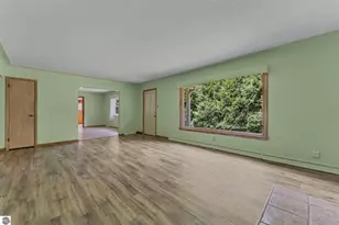 2007 S Lake Mitchell Dr, Cadillac, MI 49601 - Photo 15